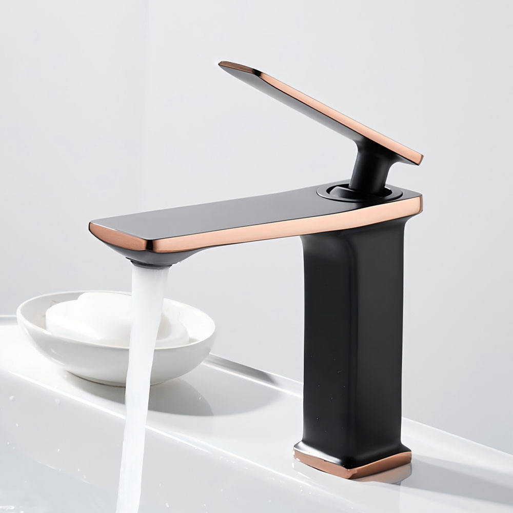 Modern Luxury Brass Body Water Faucet Deck Mounted Bathroom Faucet Single Hole Basin Faucets for Hotel Bathroom