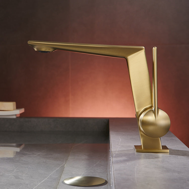 Deck Mounted Single Hole Single Lever Bathroom Sink Faucet
