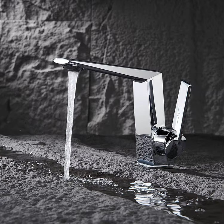 Deck Mounted Single Hole Single Lever Bathroom Sink Faucet