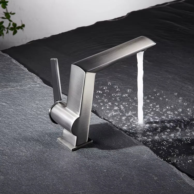 Deck Mounted Single Hole Single Lever Bathroom Sink Faucet