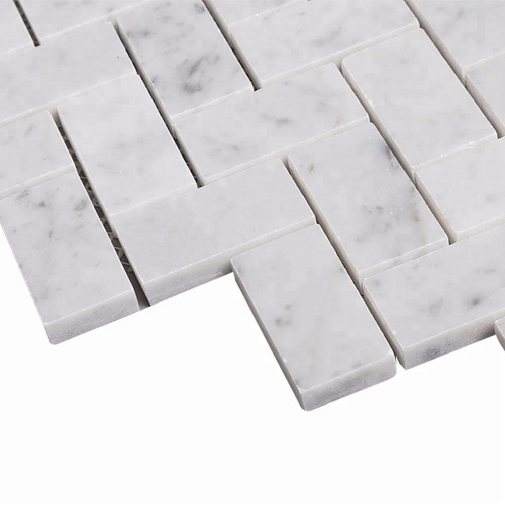 Carrara White Herringbone Marble Mosaic Tile – 10mm polished sheets featuring 25x48mm